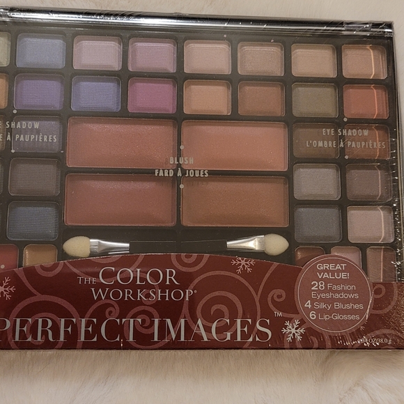 The Color Workshop Perfect Images 38+ Piece Makeup Set New - Picture 3 of 7